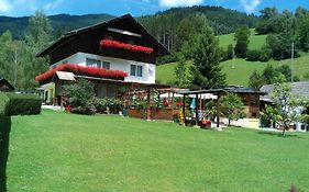 Ferienwohnungen Strasser